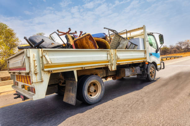 Best Garage Cleanout Services  in Westlake Vlage, IL